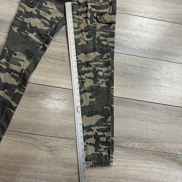 Forever 21 Cargo Pants Size 27 Camo Skinny - Picture 6 of 6